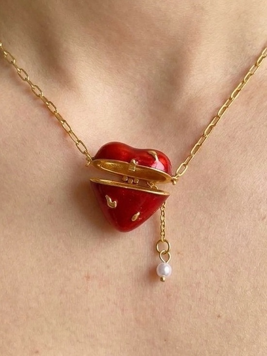 Jewelry - Gold and Red Heart Pendant Necklace